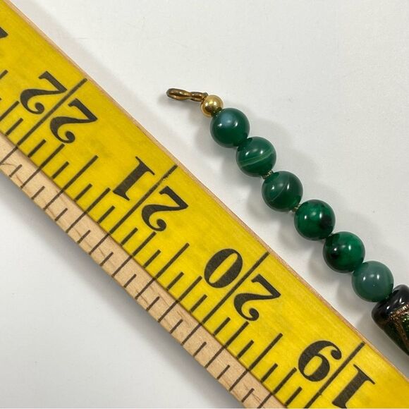 Stunning Unsigned Green Malachite Dyed Agate and Artisan Glass Beaded Necklace - Picture 3 of 10